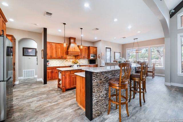 103 Rio Grande Dr, Blanco, TX 78606