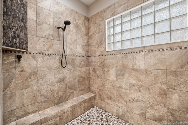 103 Rio Grande Dr, Blanco, TX 78606