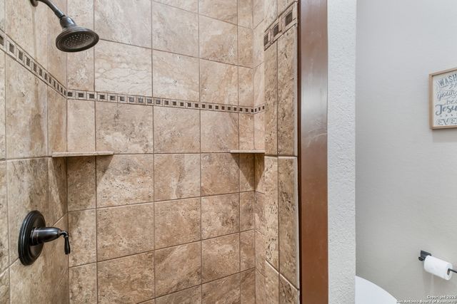 103 Rio Grande Dr, Blanco, TX 78606