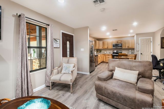 103 Rio Grande Dr, Blanco, TX 78606