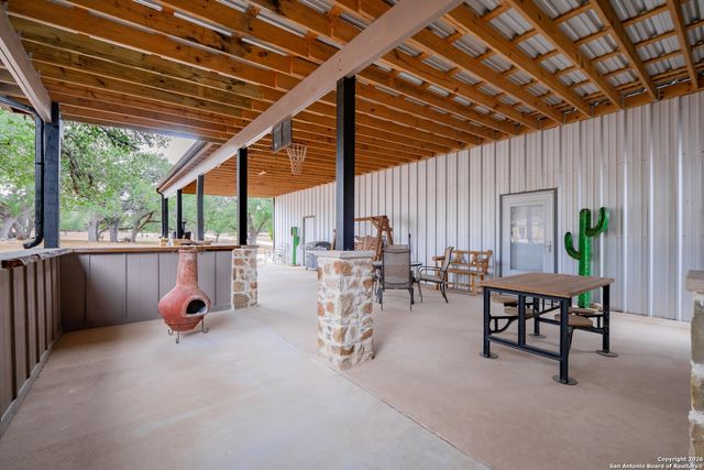 103 Rio Grande Dr, Blanco, TX 78606