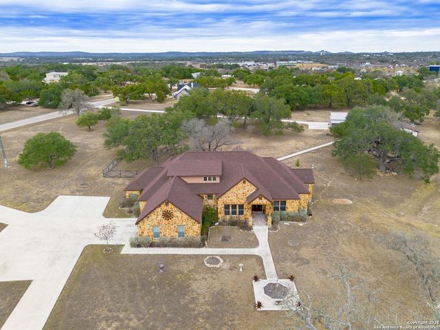 103 Rio Grande Dr, Blanco, TX 78606