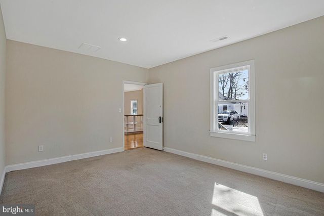 1916 RIDGEVILLE RD, Edgewater, MD 21037