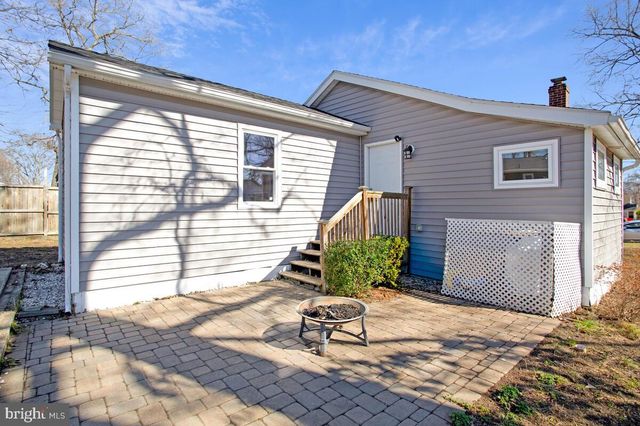 1916 RIDGEVILLE RD, Edgewater, MD 21037