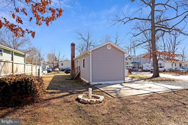 1916 RIDGEVILLE RD, Edgewater, MD 21037