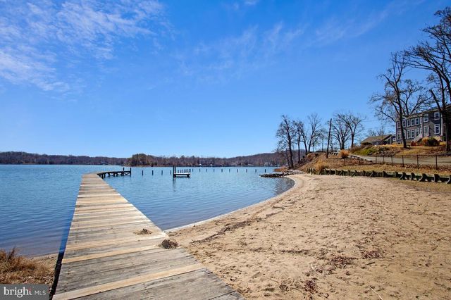 1916 RIDGEVILLE RD, Edgewater, MD 21037