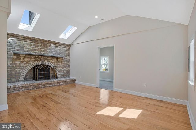 1916 RIDGEVILLE RD, Edgewater, MD 21037