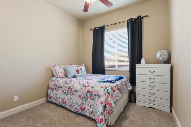 2069 Tracy Ct, Folsom, CA 95630