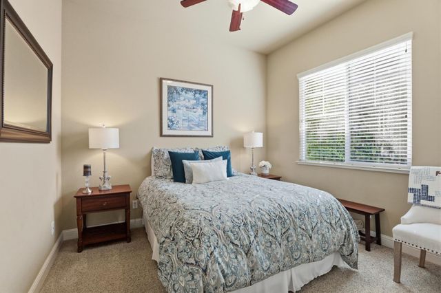 2069 Tracy Ct, Folsom, CA 95630