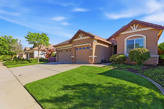 2069 Tracy Ct, Folsom, CA 95630