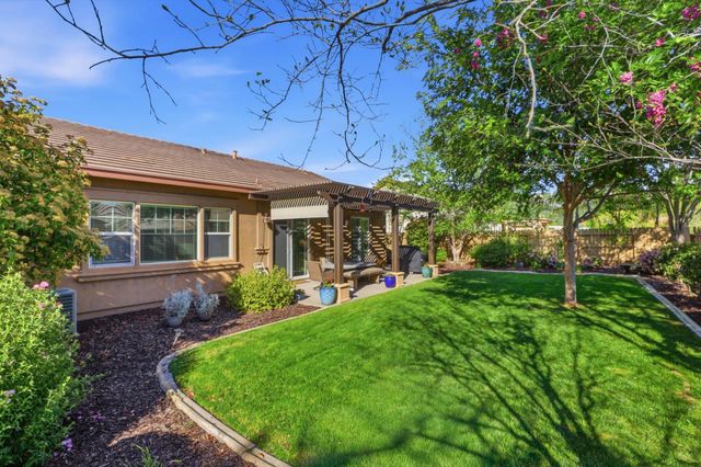 2069 Tracy Ct, Folsom, CA 95630