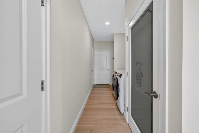 10 Shagbark Cir, Mattapoisett, MA 02739