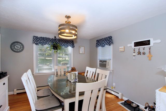99 Brentwood Circle, Plymouth, MA 02360