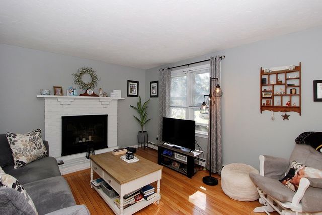 99 Brentwood Circle, Plymouth, MA 02360
