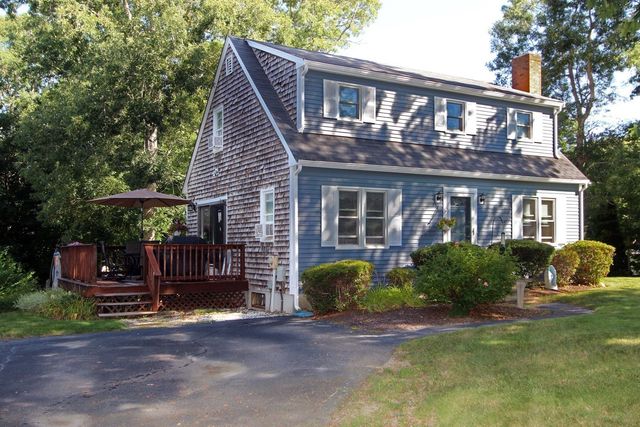 99 Brentwood Circle, Plymouth, MA 02360