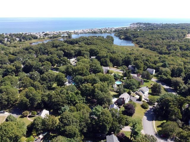99 Brentwood Circle, Plymouth, MA 02360