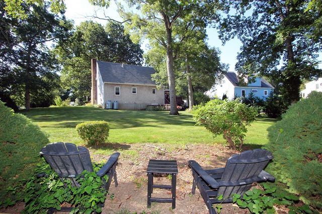 99 Brentwood Circle, Plymouth, MA 02360