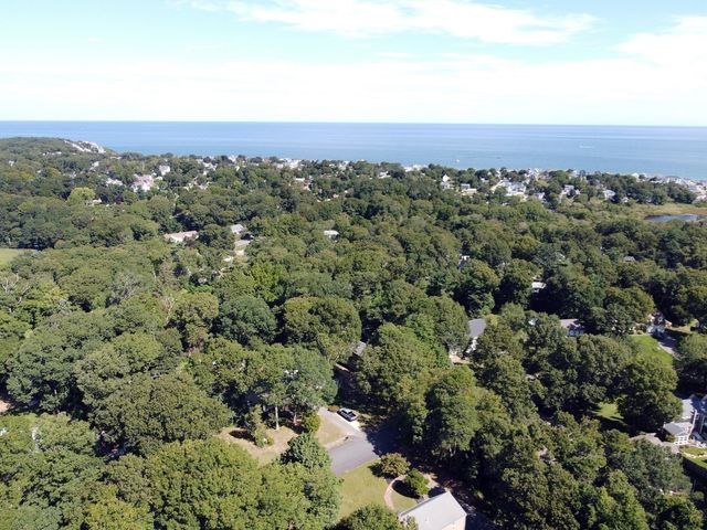 99 Brentwood Circle, Plymouth, MA 02360