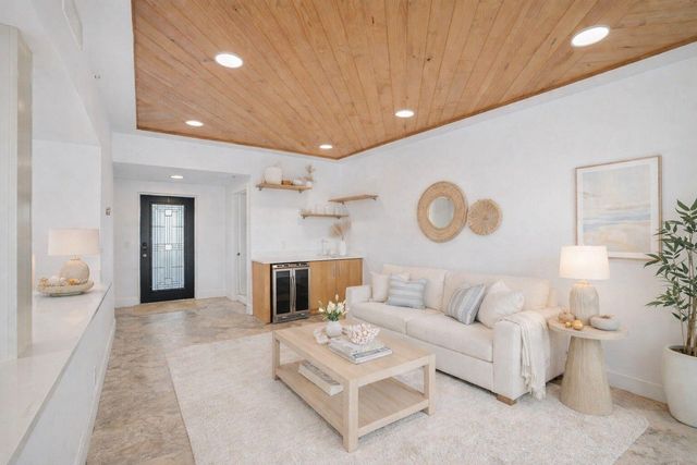 1035 S Federal Highway 402, Delray Beach, FL 33483