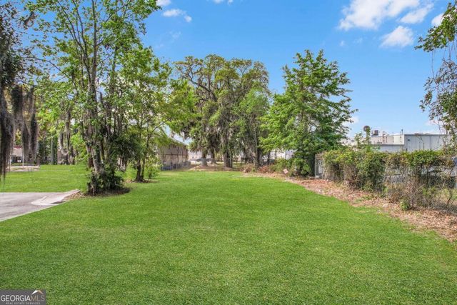 301 Rowland Avenue, Savannah, GA 31406