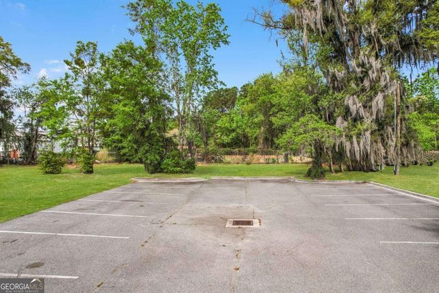 301 Rowland Avenue, Savannah, GA 31406