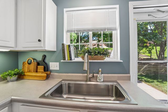 495 S 51st Street 45, West Des Moines, IA 50265