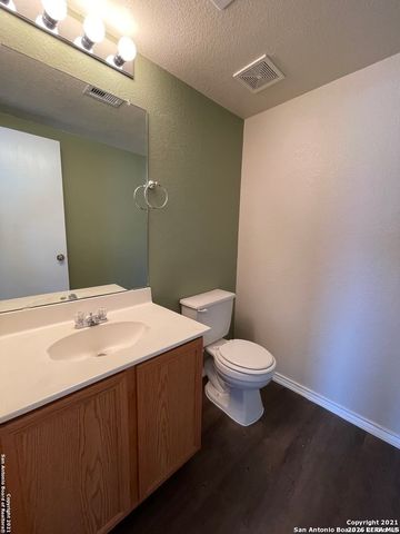 8927 Nature Trl, Converse, TX 78109