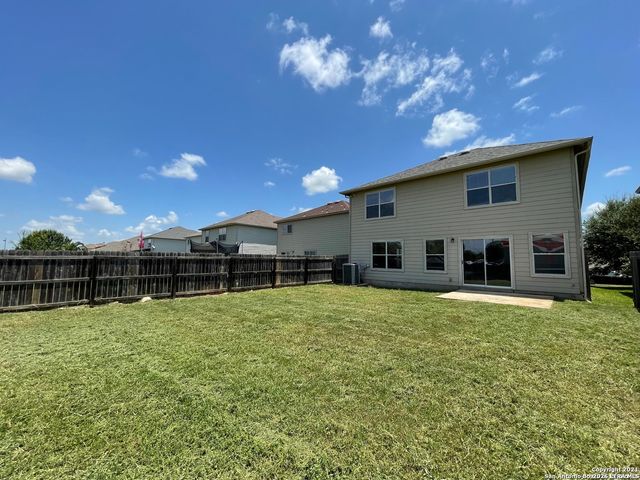 8927 Nature Trl, Converse, TX 78109