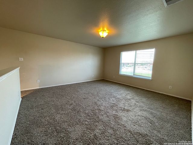 8927 Nature Trl, Converse, TX 78109