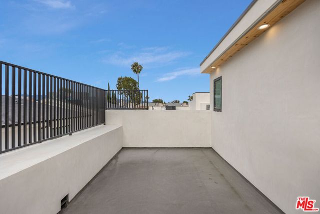 5313 Ben Avenue 1, Valley Village, CA 91607