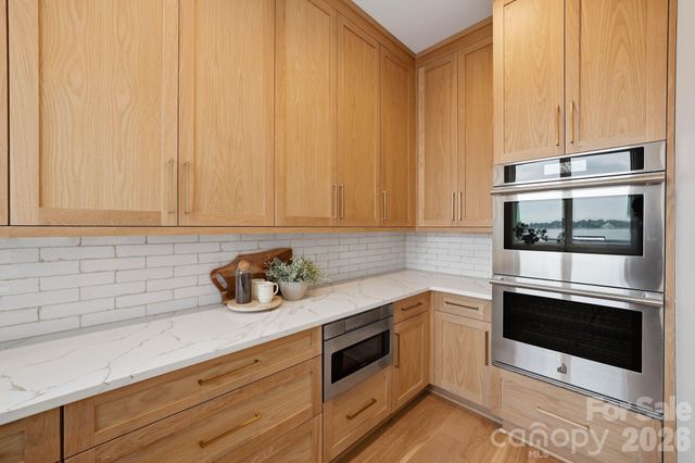 3904 Channel Pointe Lane, Denver, NC 28037