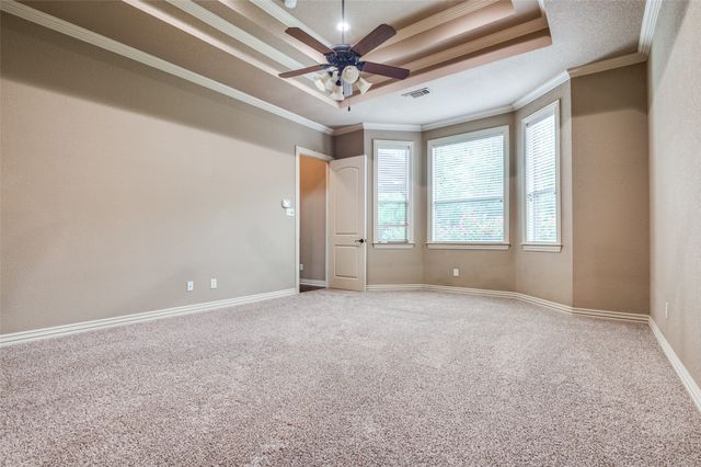 3601 Plum Creek Court, Midlothian, TX 76065