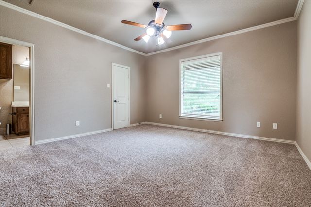 3601 Plum Creek Court, Midlothian, TX 76065