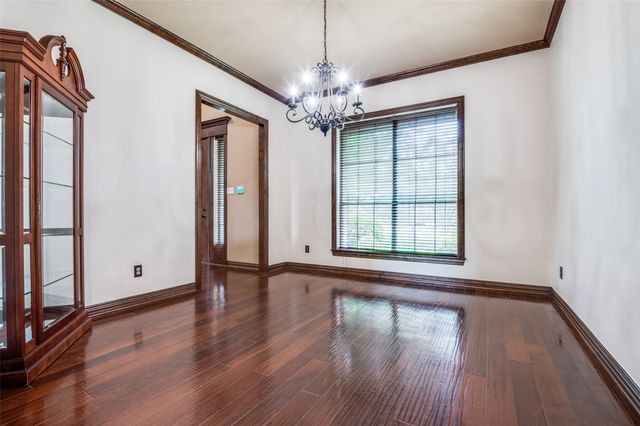 3601 Plum Creek Court, Midlothian, TX 76065