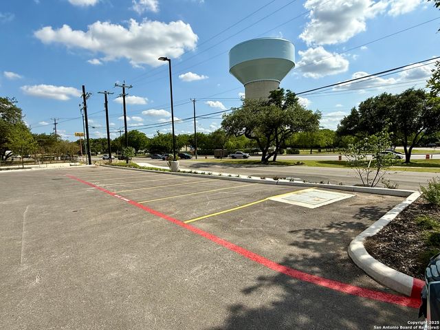 6348 Prue Rd., San Antonio, TX 78240