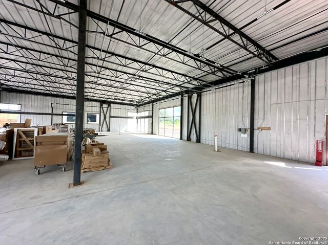 6348 Prue Rd., San Antonio, TX 78240