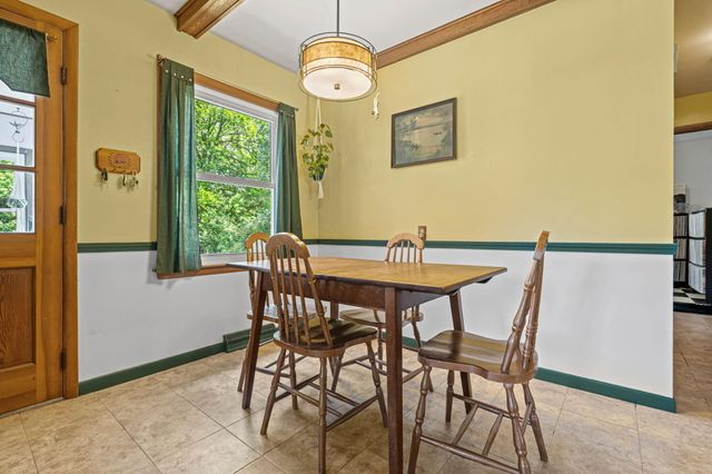 927 Diane Street Se, City Of Kentwood, MI 49508
