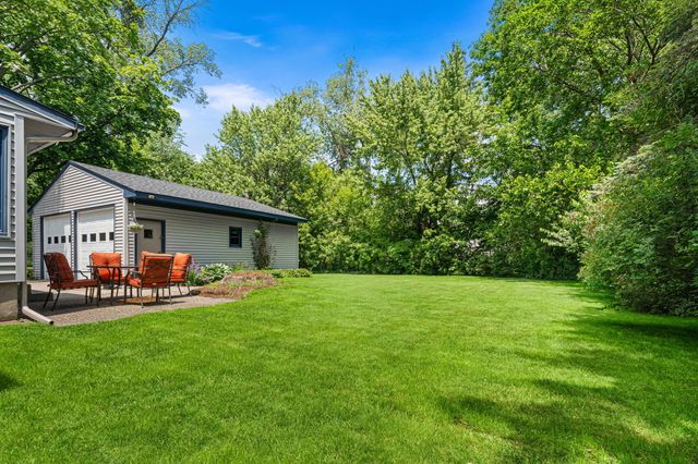 927 Diane Street Se, City Of Kentwood, MI 49508