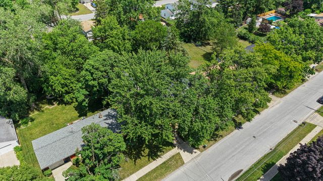927 Diane Street Se, City Of Kentwood, MI 49508