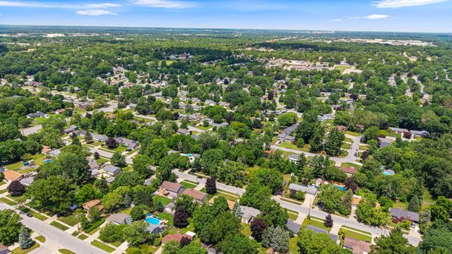 927 Diane Street Se, City Of Kentwood, MI 49508