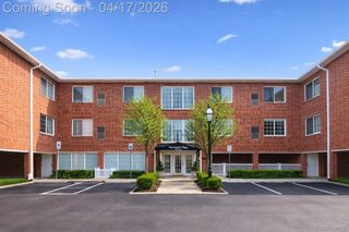 444 CHESTER Street 425, Birmingham, MI 48009