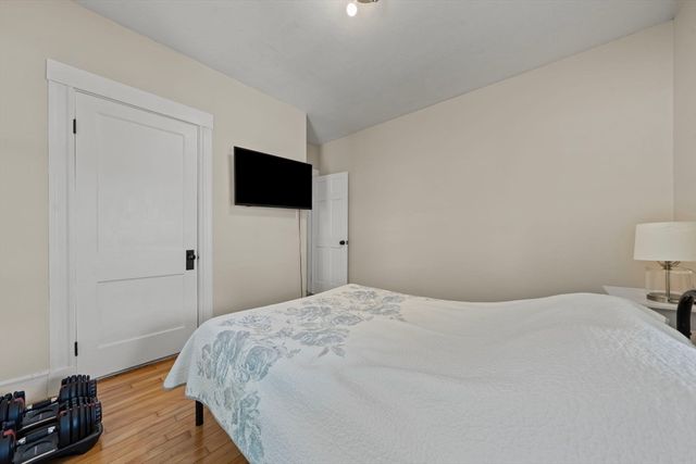 1 Toms Way, Stoneham, MA 02180
