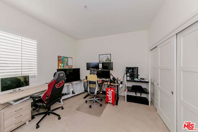 4644 Coldwater Canyon Avenue 403, Studio City, CA 91604