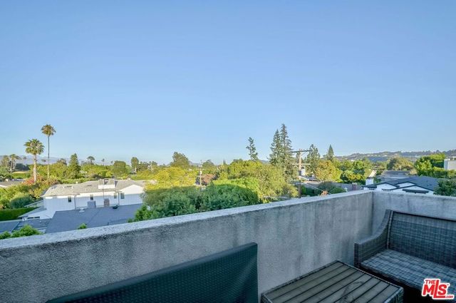 4644 Coldwater Canyon Avenue 403, Studio City, CA 91604