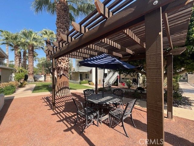 45296 Panorama Lane E, Palm Desert, CA 92260