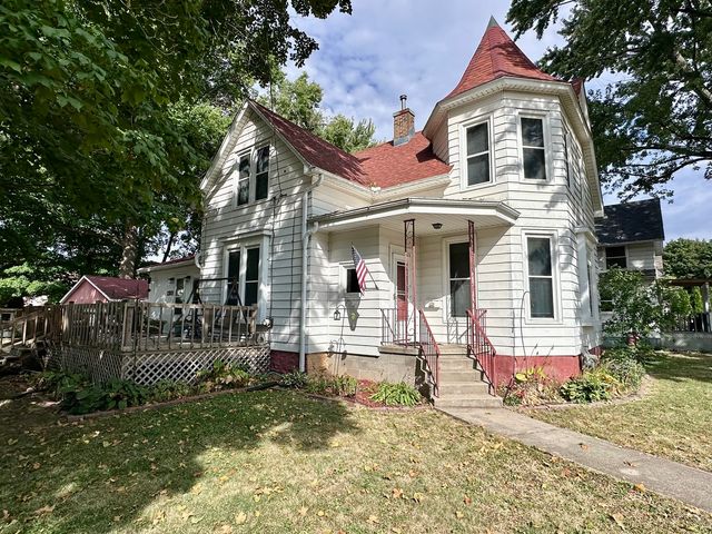 1201 2nd Avenue, Sterling, IL 61081