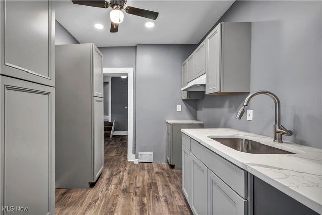 1505 E 133rd Street, East Cleveland, OH 44112