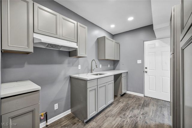 1505 E 133rd Street, East Cleveland, OH 44112