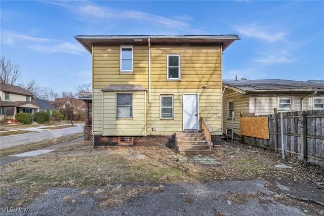 1505 E 133rd Street, East Cleveland, OH 44112