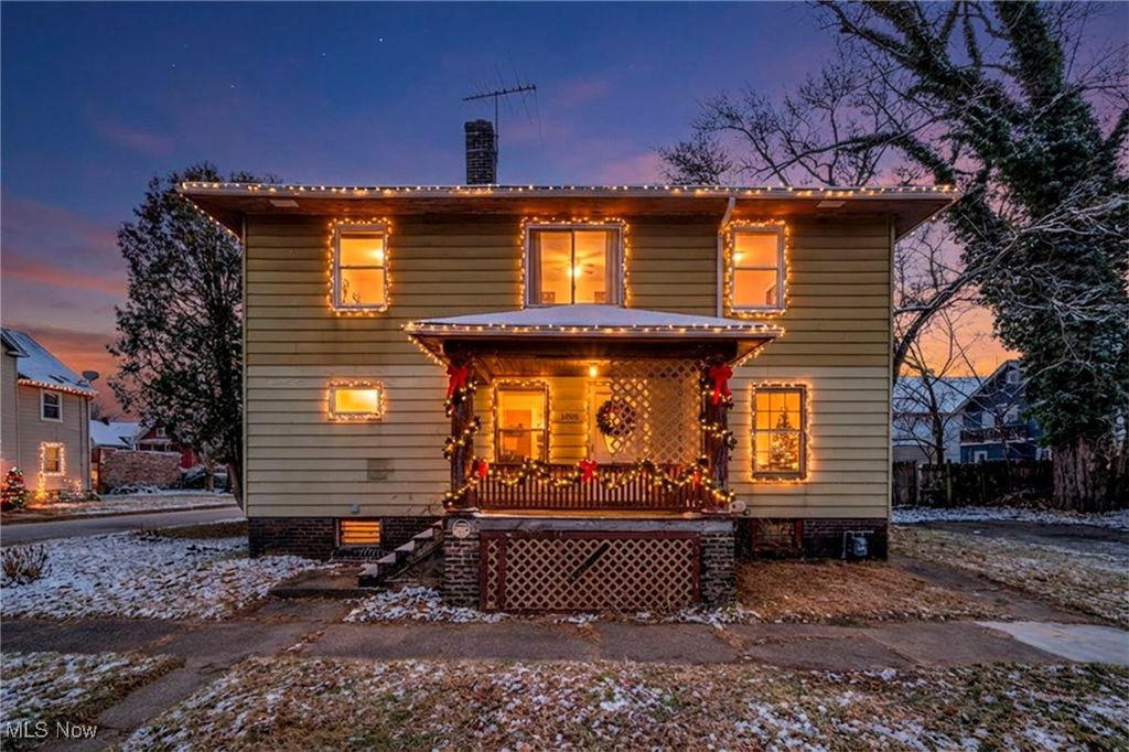 1505 E 133rd Street, East Cleveland, OH 44112